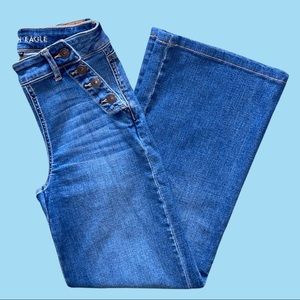 American Eagle Exposed Buttons Wide Leg Super Stretch Jeans Size 0 Short